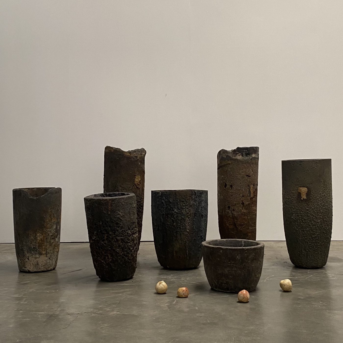 objet-vagabond-foundry-pots0005