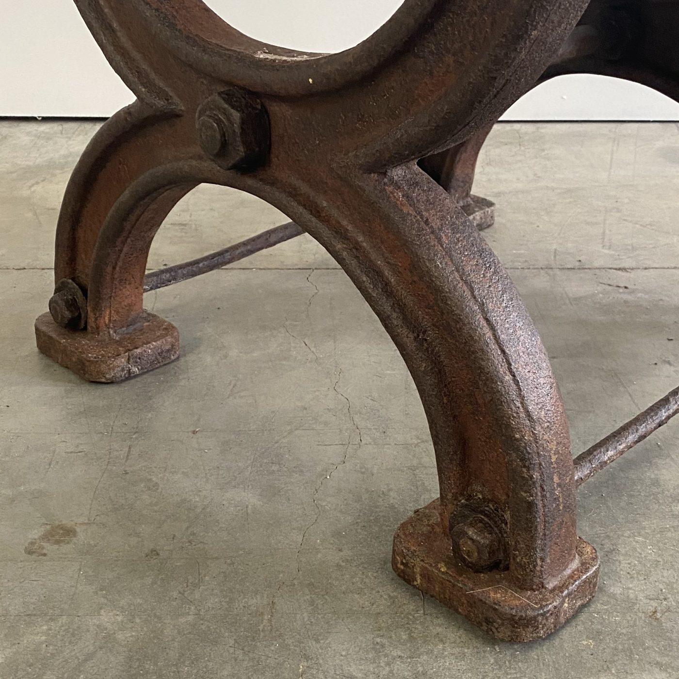 objet-vagabond-industrial-table0001