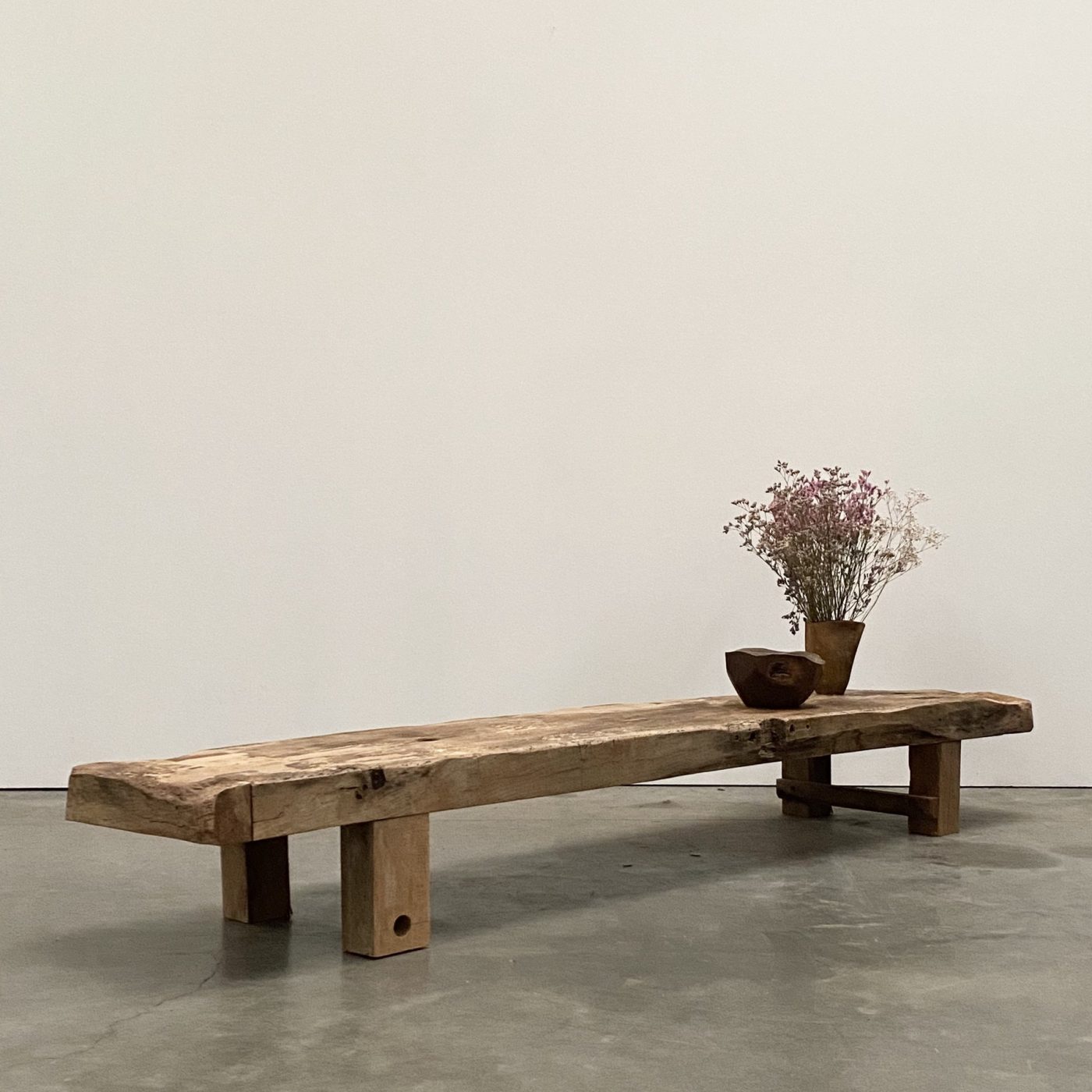 objet-vagabond-primitive-table-20006