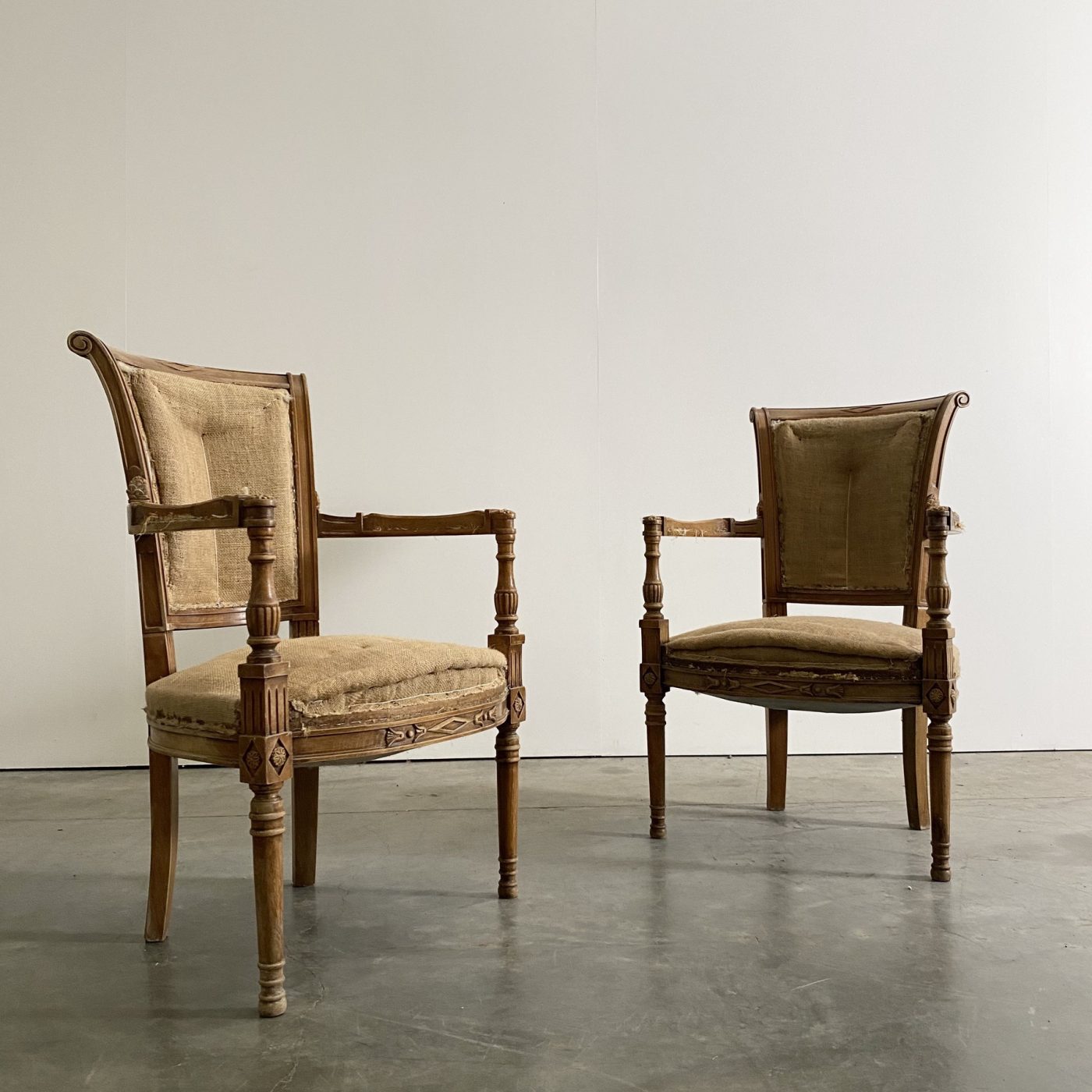 objet-vagabond-armchairs0004