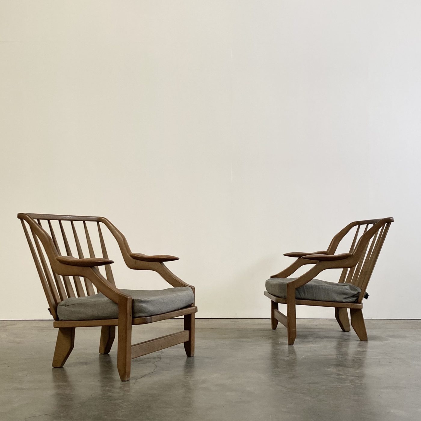 objet-vagabond-midcentury-chairs0000