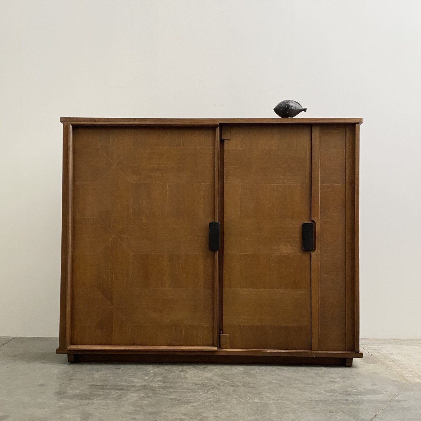 objet-vagabond-midcentury-cupboard0002