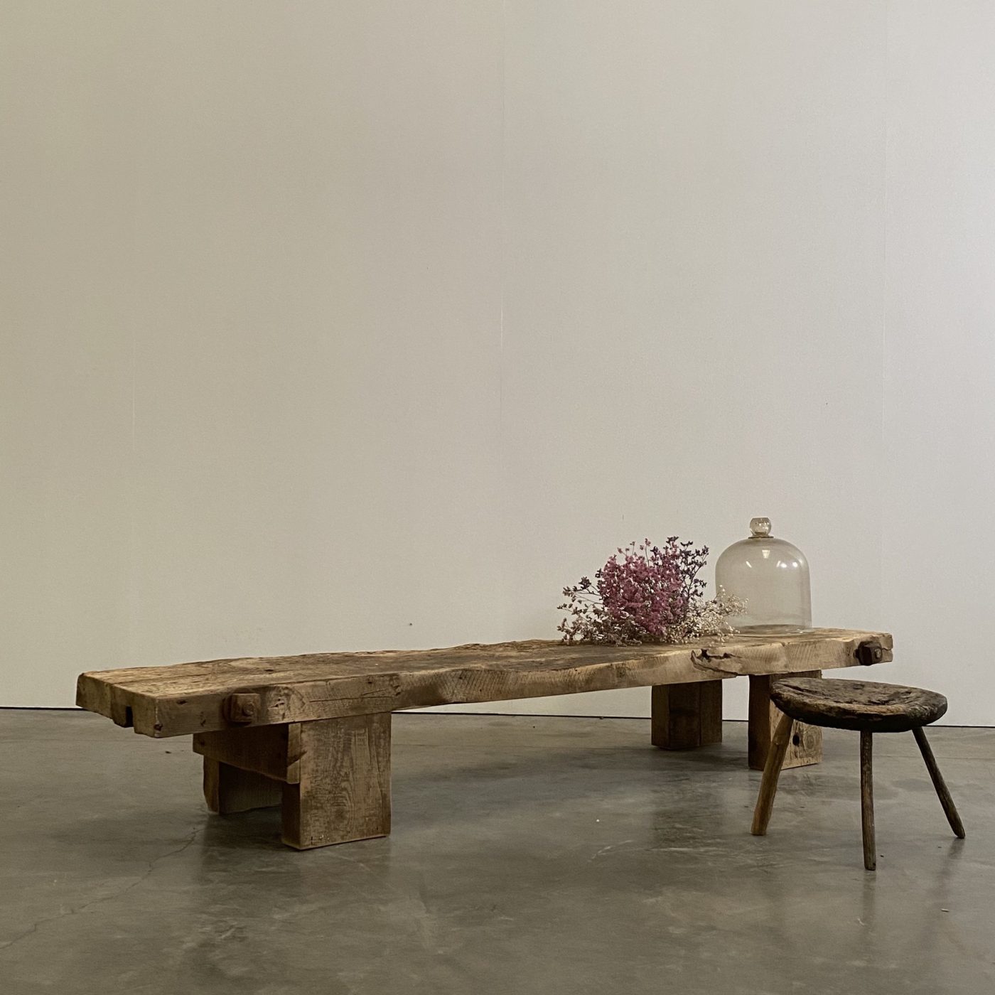 objet-vagabond-primitive-table-20003