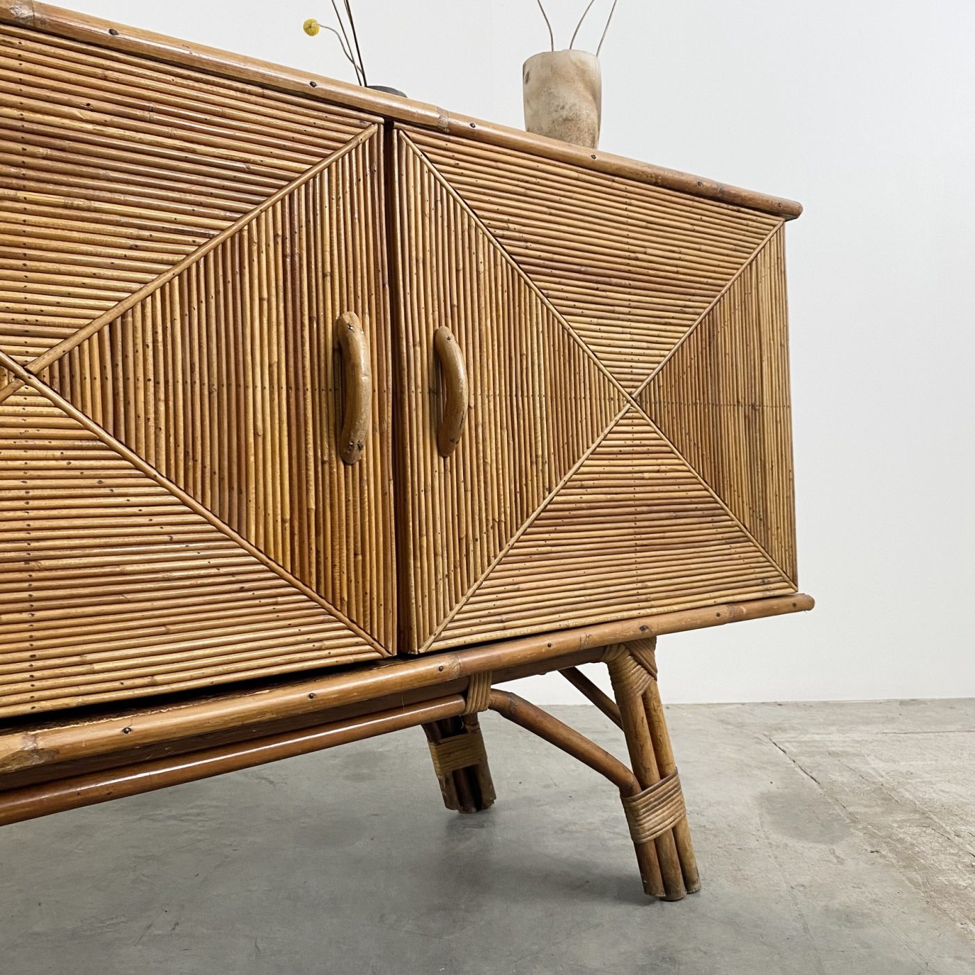 objet-vagabond-rattan-sideboard0006