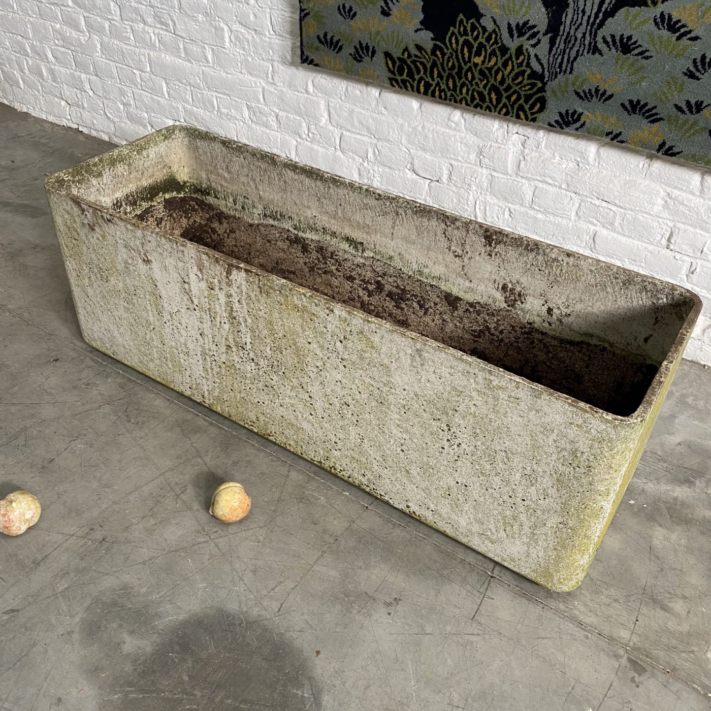 objet-vagabond-concrete-planter0003