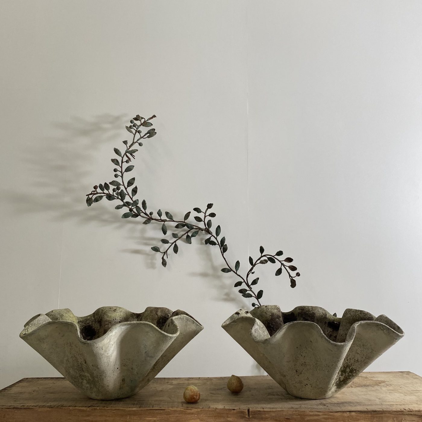 objet-vagabond-concrete-planters0002