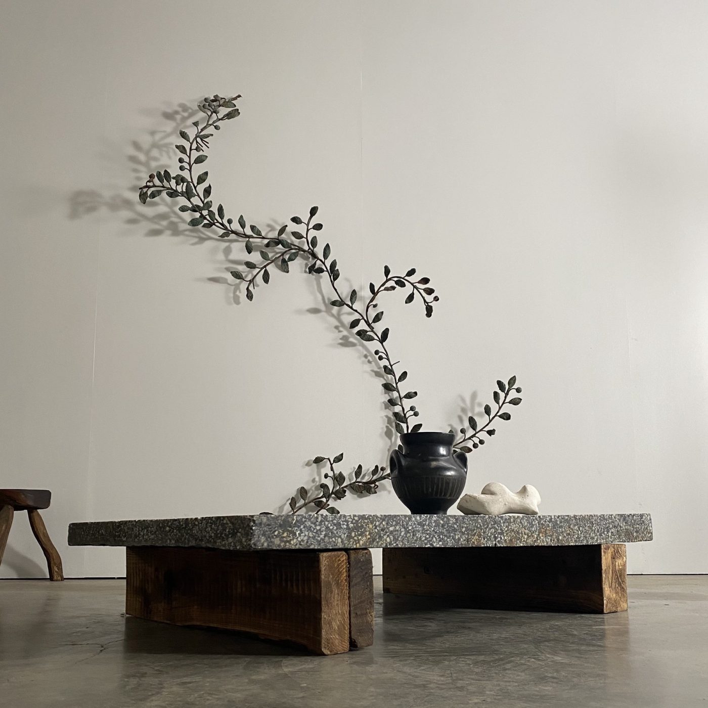 objet-vagabond-granito-coffeetable0003