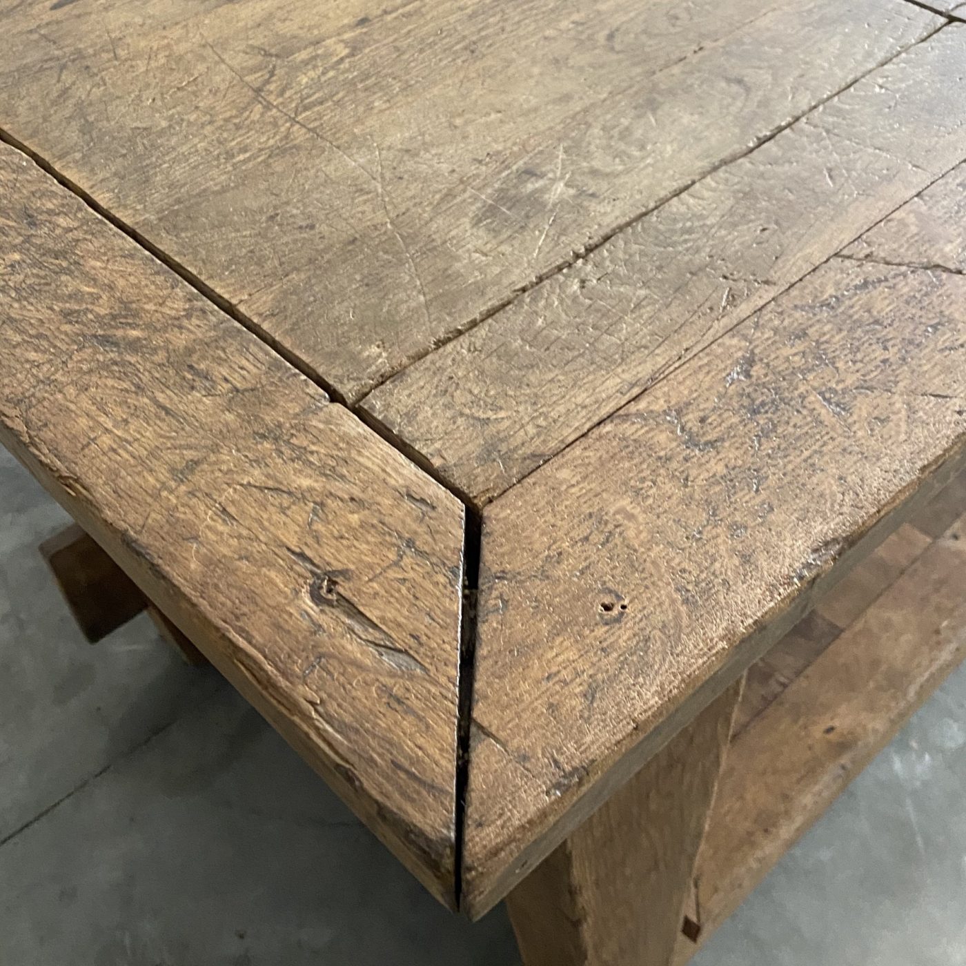 objet-vagabond-oak-table0005