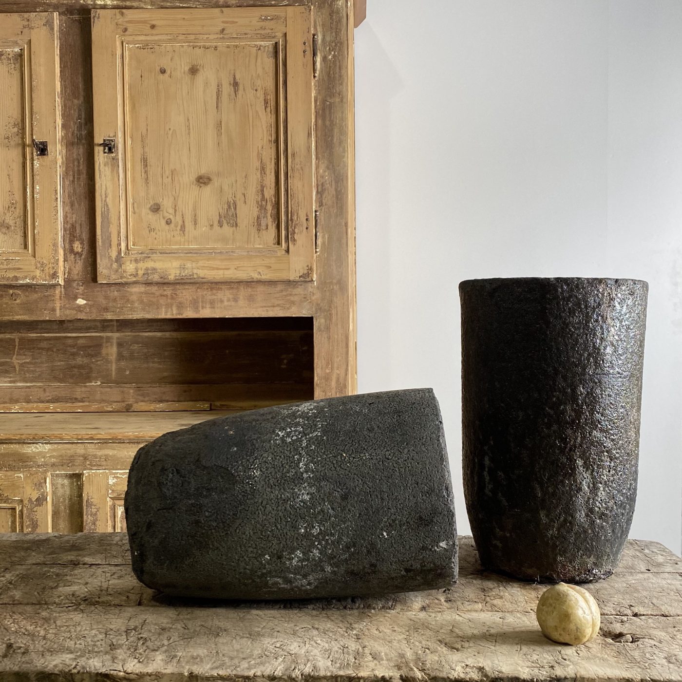 objet-vagabond-foundry-pots0001