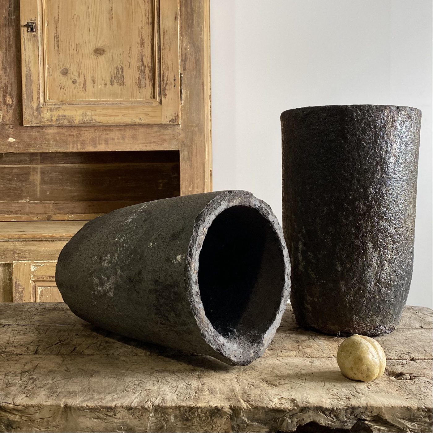 objet-vagabond-foundry-pots0002