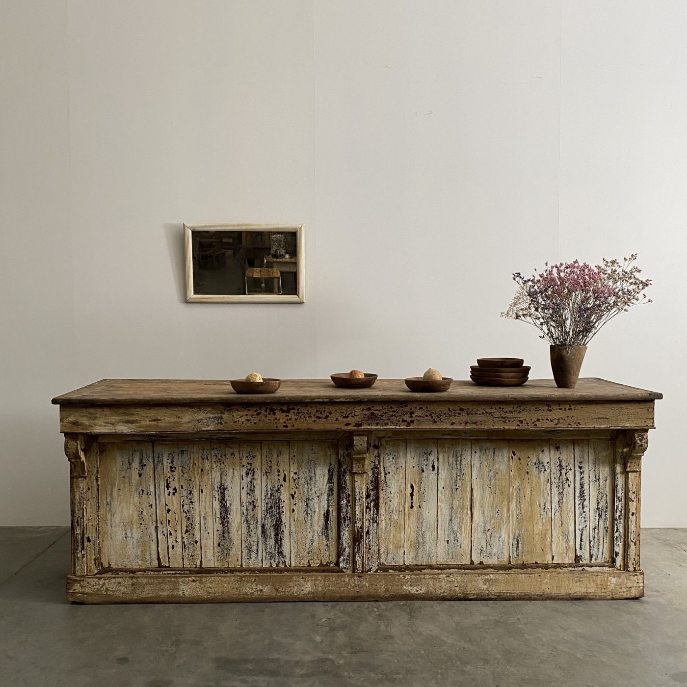 objet-vagabond-painted-counter0000