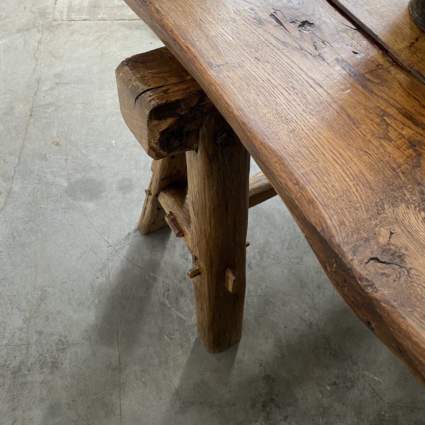 objet-vagabond-trestle-table0005