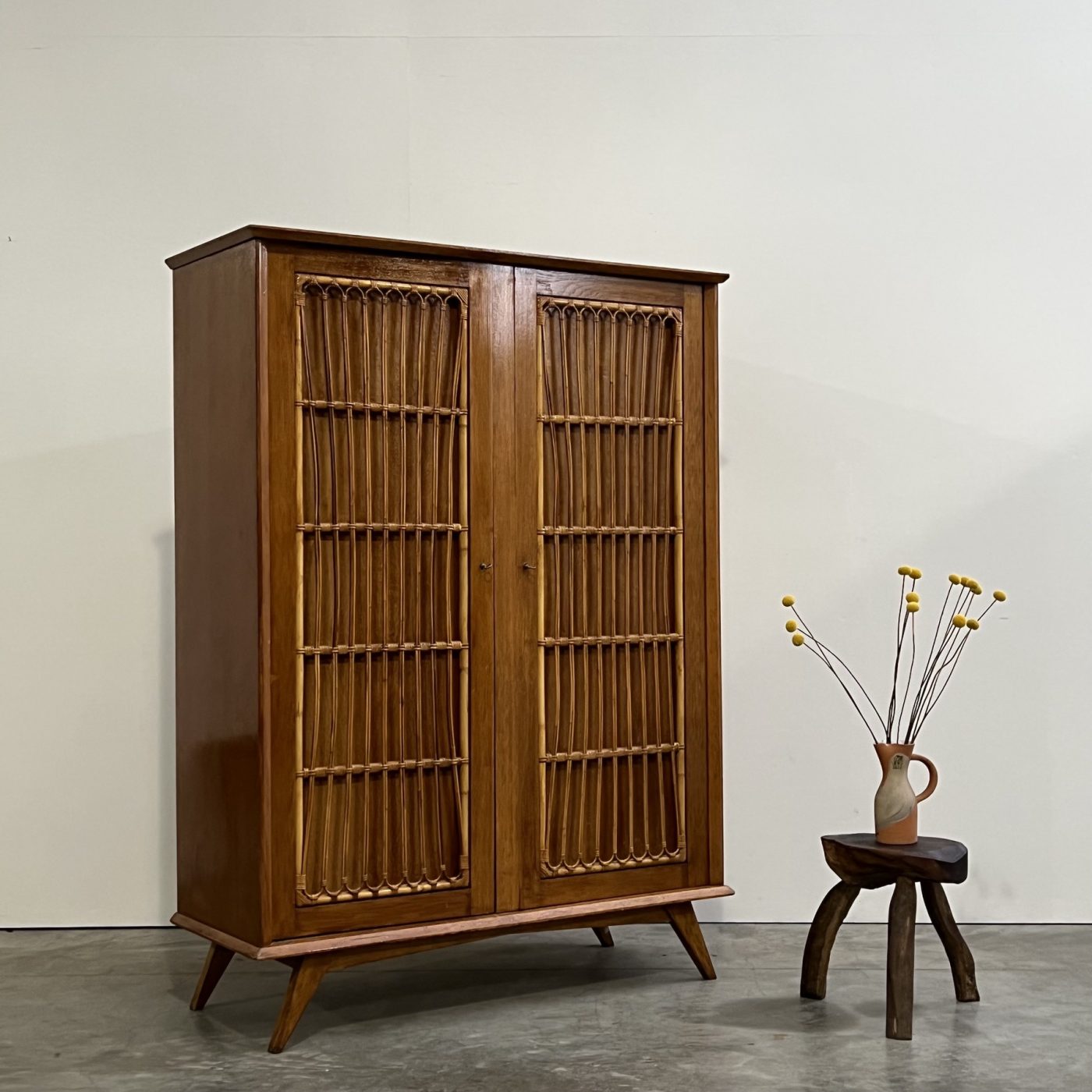 objet-vagabond-midcentury-cupboard0000