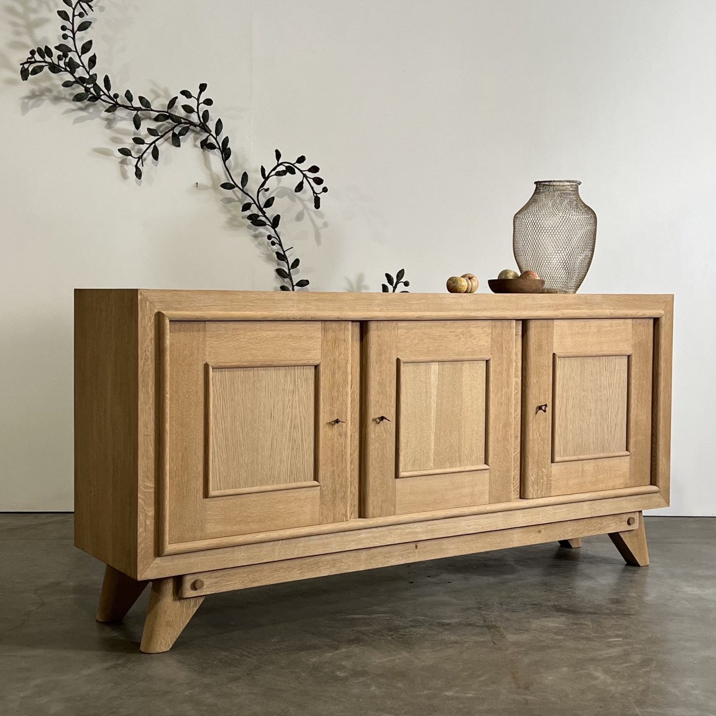 objet-vagabond-reconstruction-sideboard0001