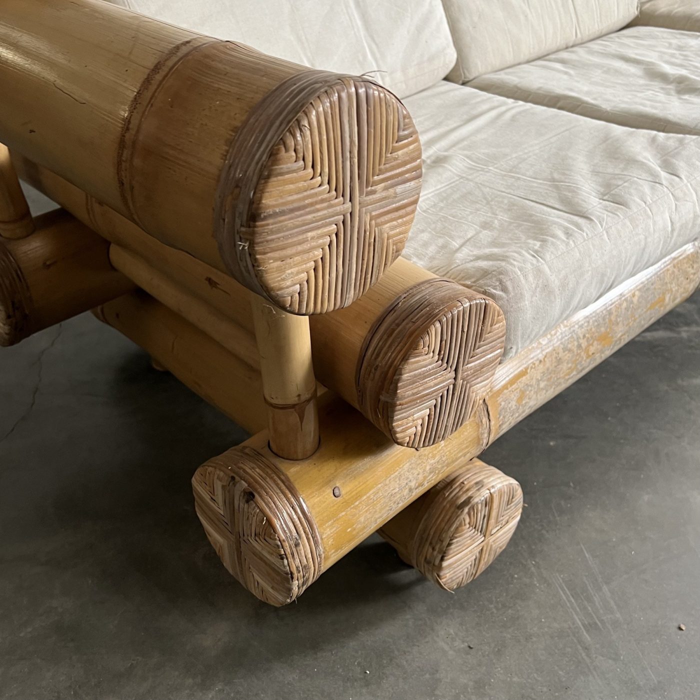 objet-vagabond-bamboo-sofa0000