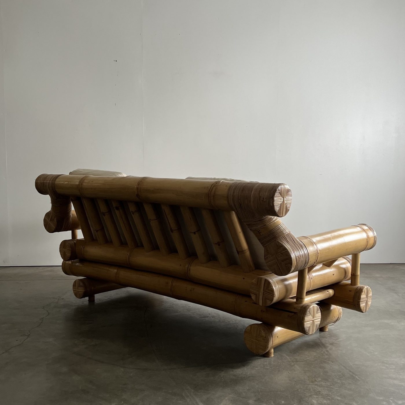 objet-vagabond-bamboo-sofa0001