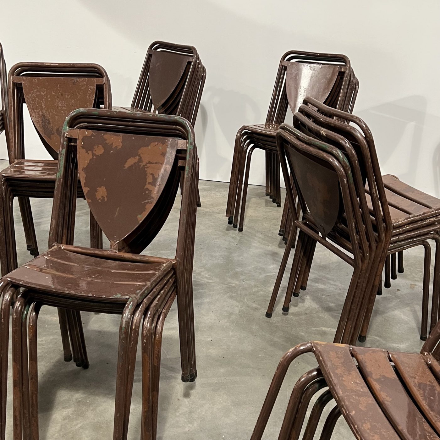 objet-vagabond-bistrot-chairs0006