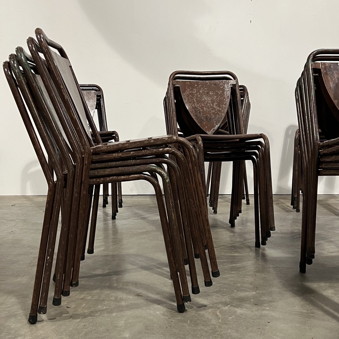 objet-vagabond-bistrot-chairs0009