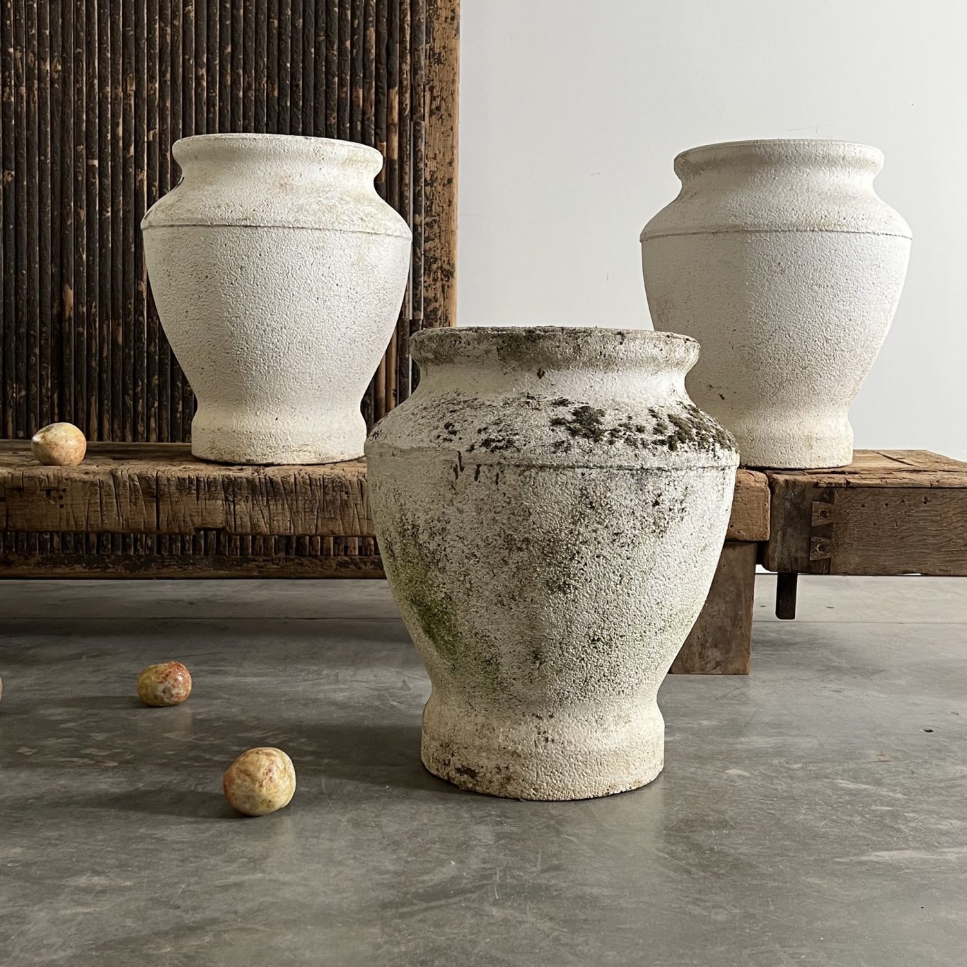 objet-vagabond-concrete-planters0002