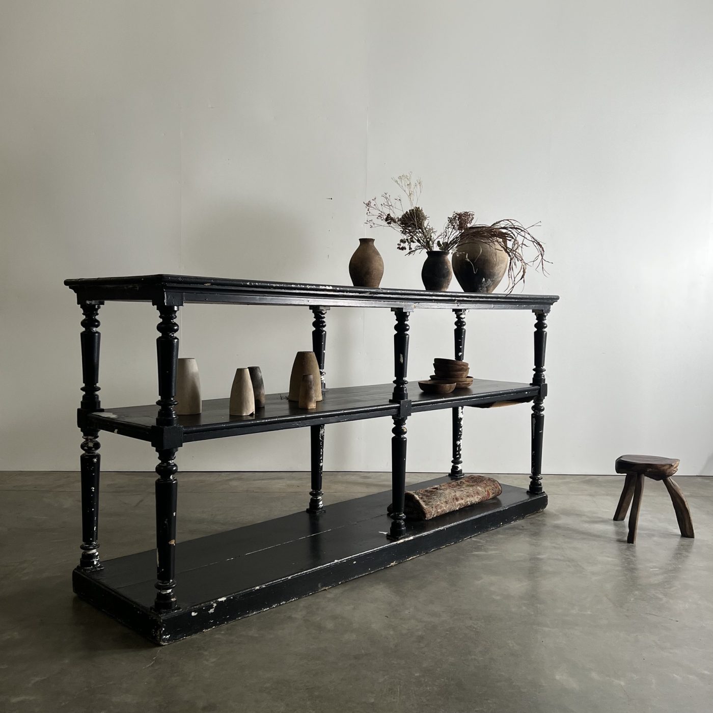 objet-vagabond-draper-shelf0000