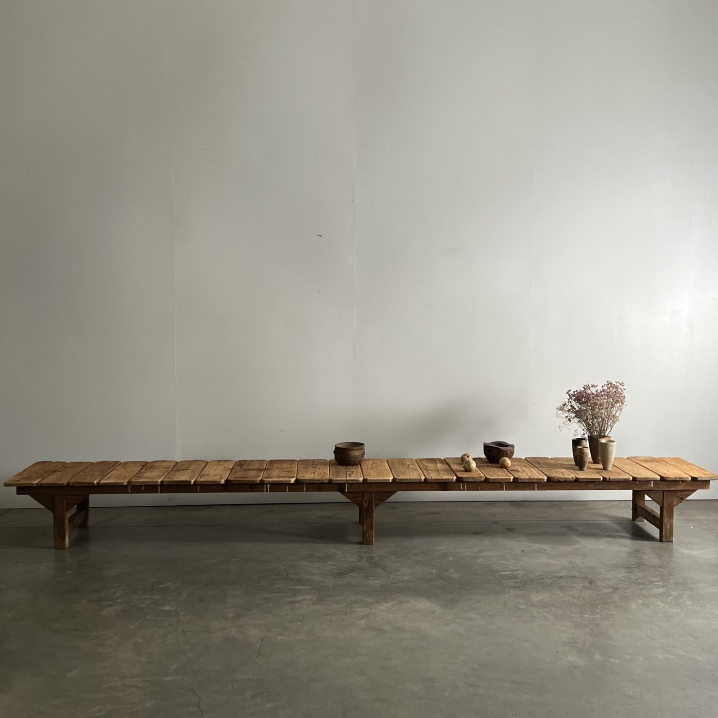 objet-vagabond-huge-bench0002