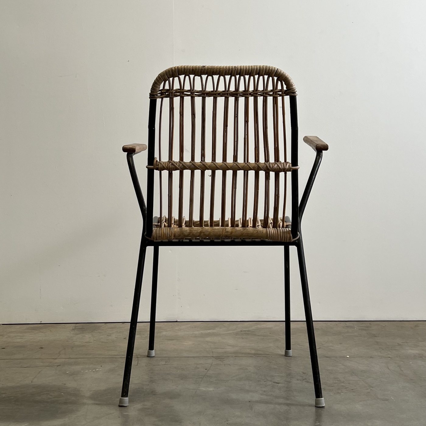 objet-vagabond-rattan-armchair0008