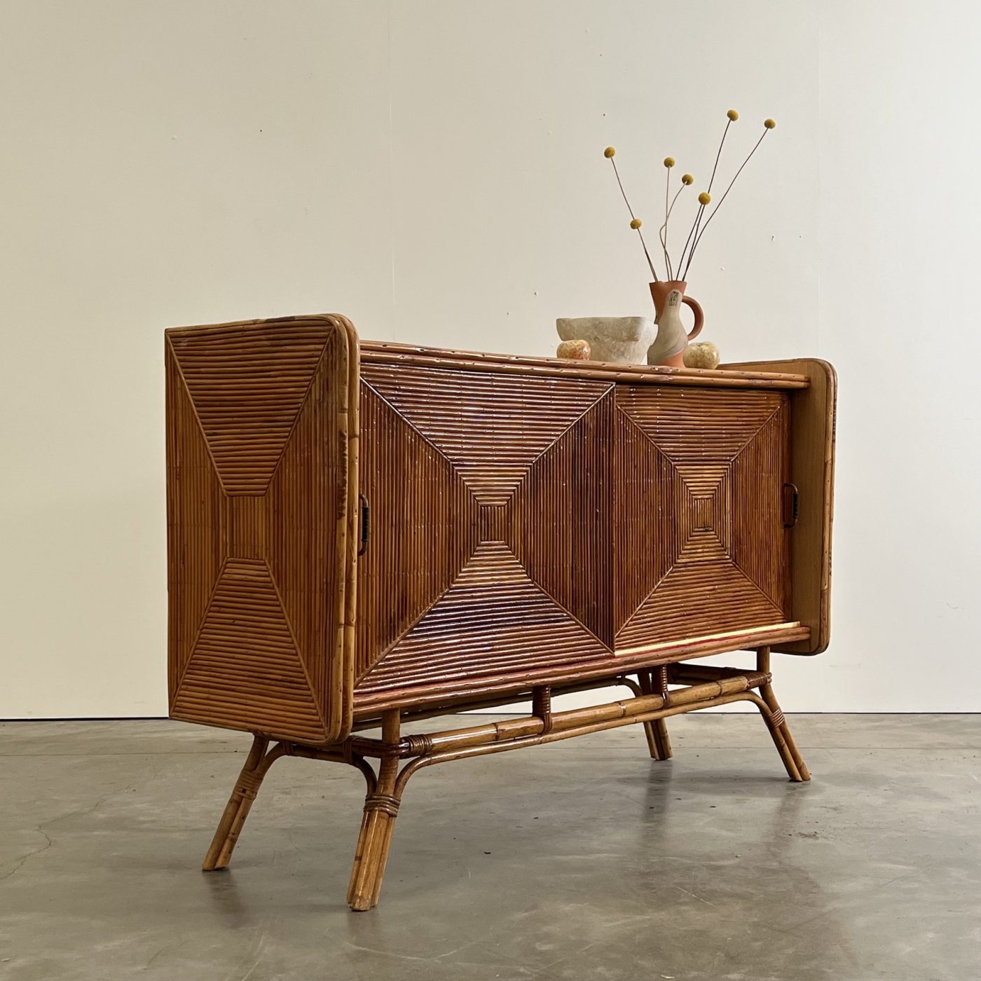 objet-vagabond-rattan-sideboard0004