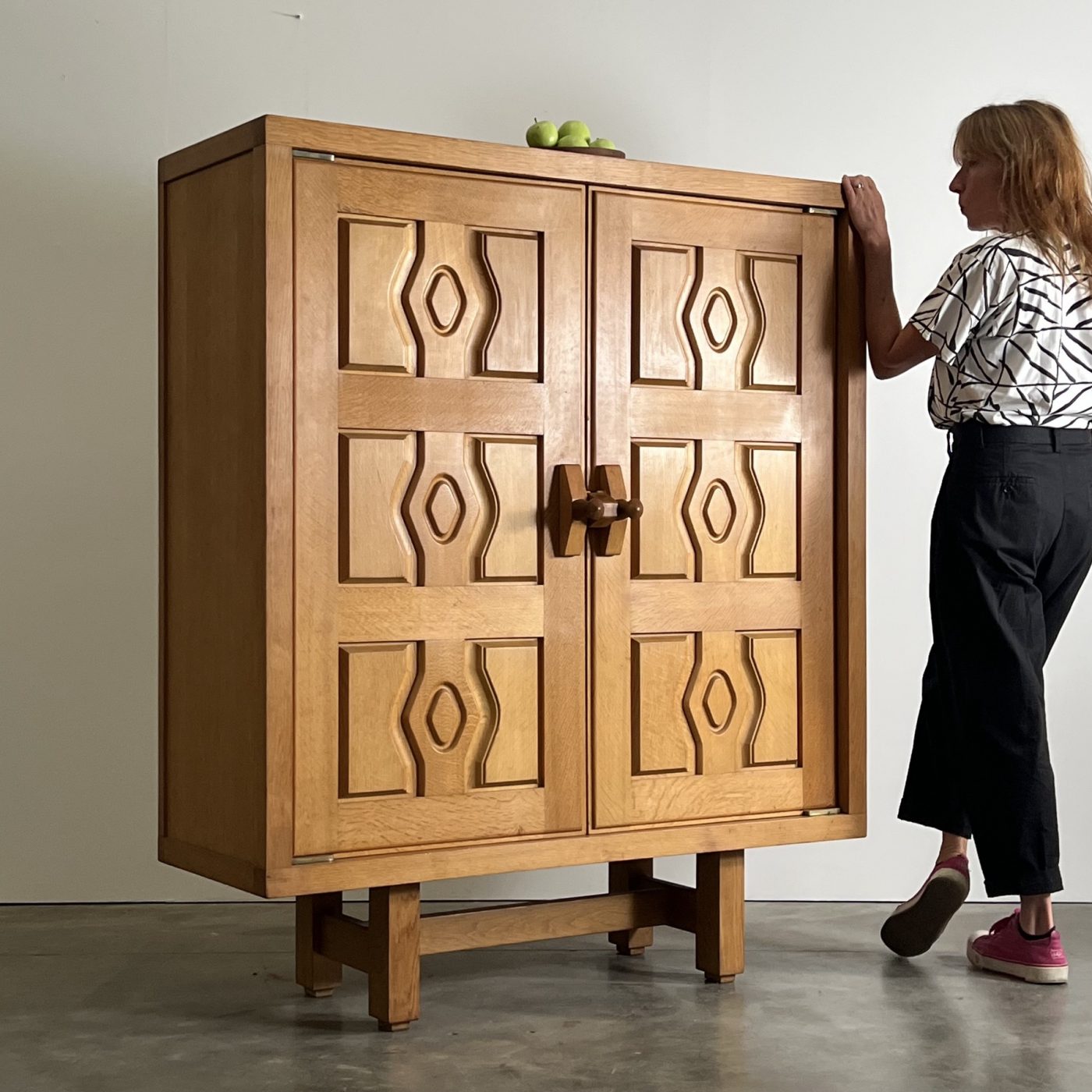 objet-vagabond-brutalist-cupboard0000