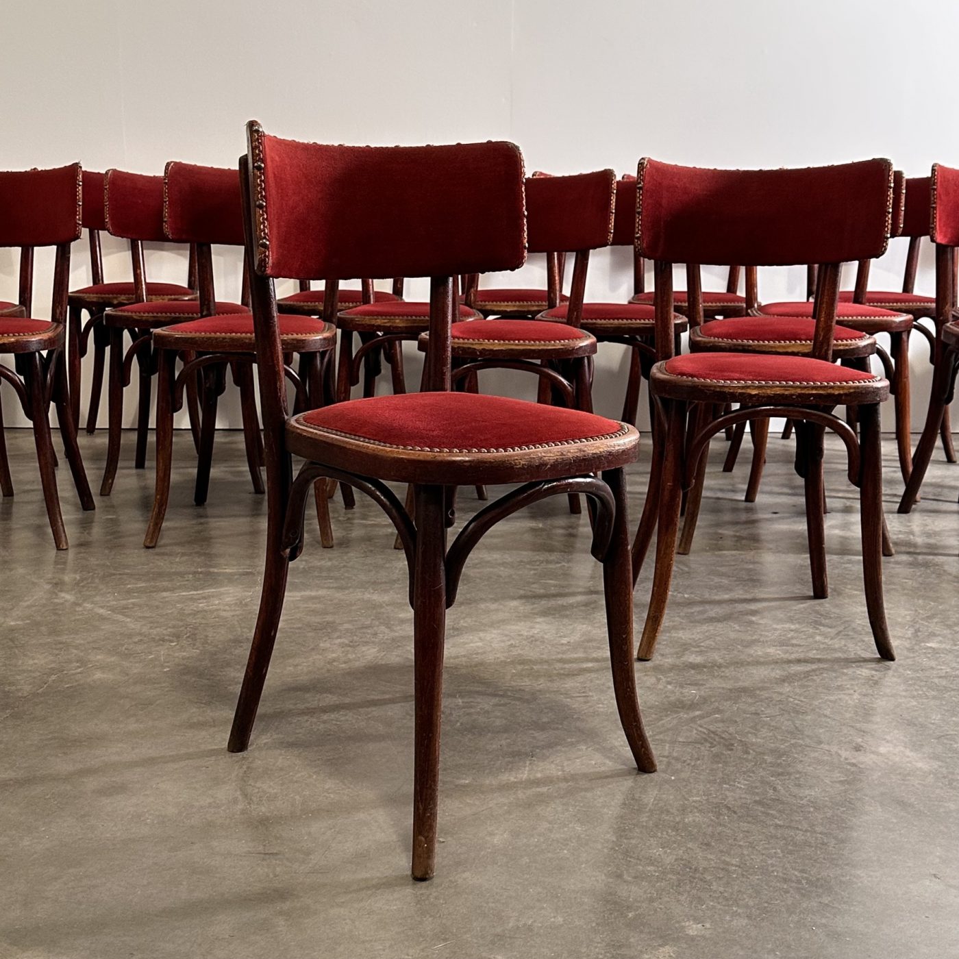 objet-vagabond-bistrot-chairs0008