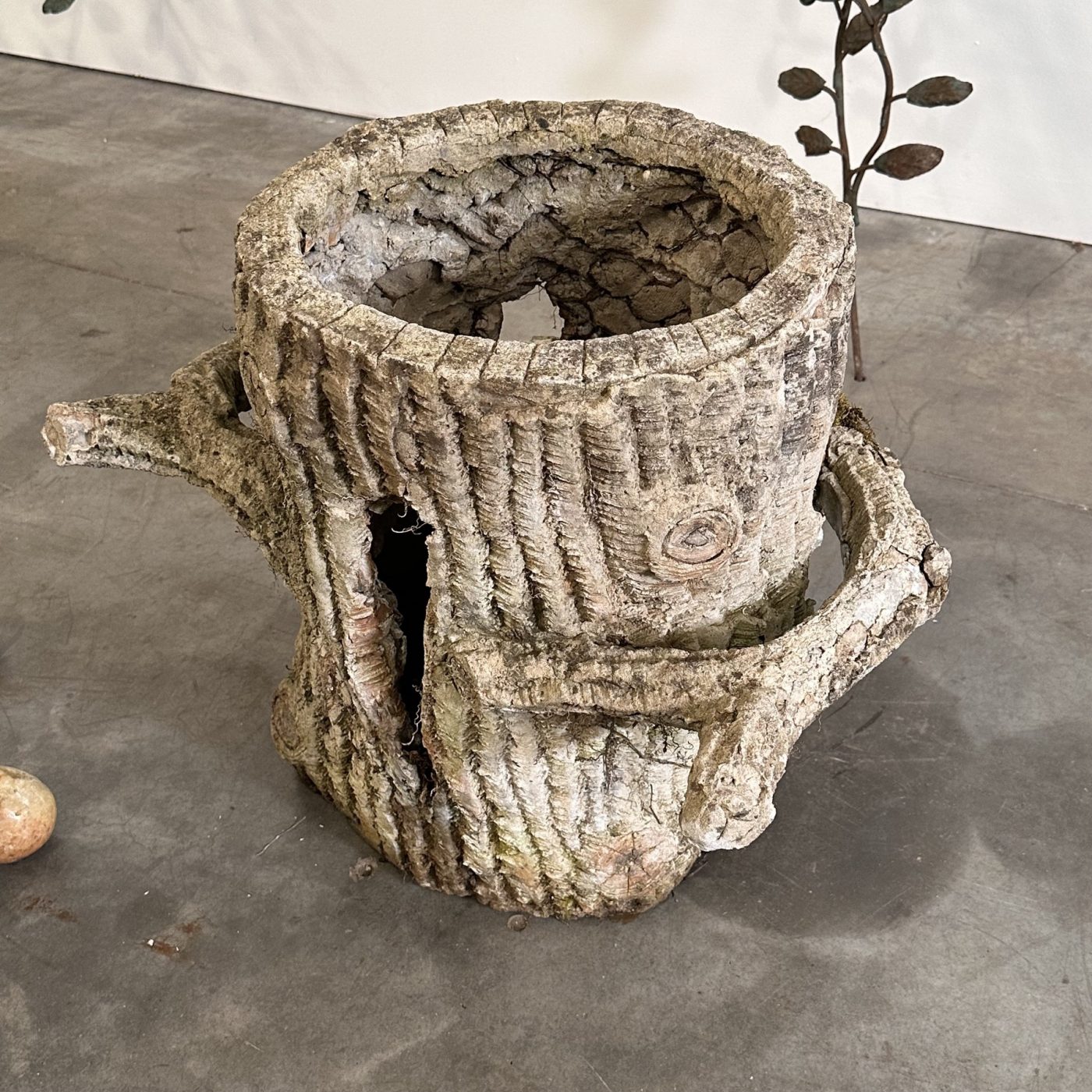 objet-vagabond-concrete-planters0004