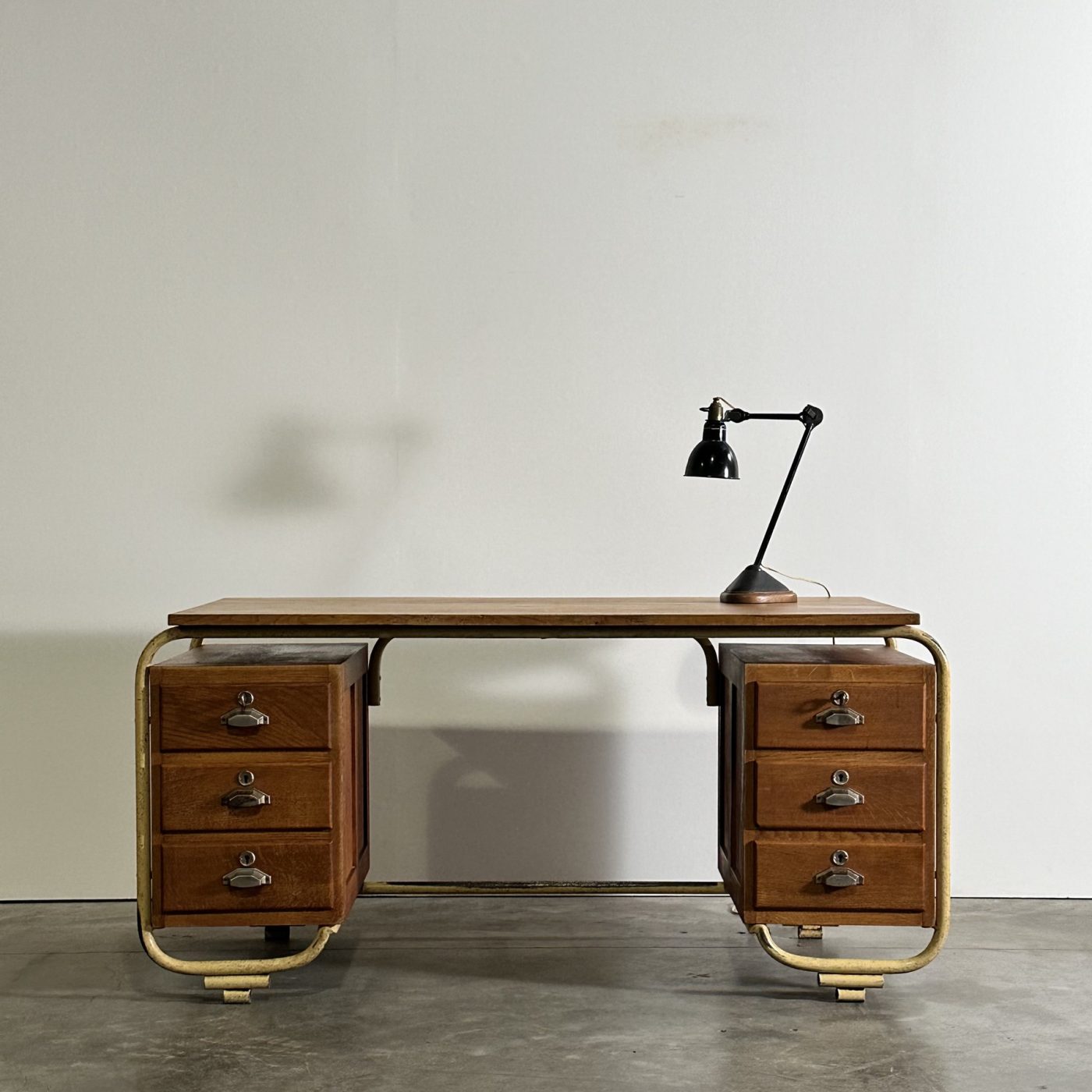 objet-vagabond-artdeco-desk0008