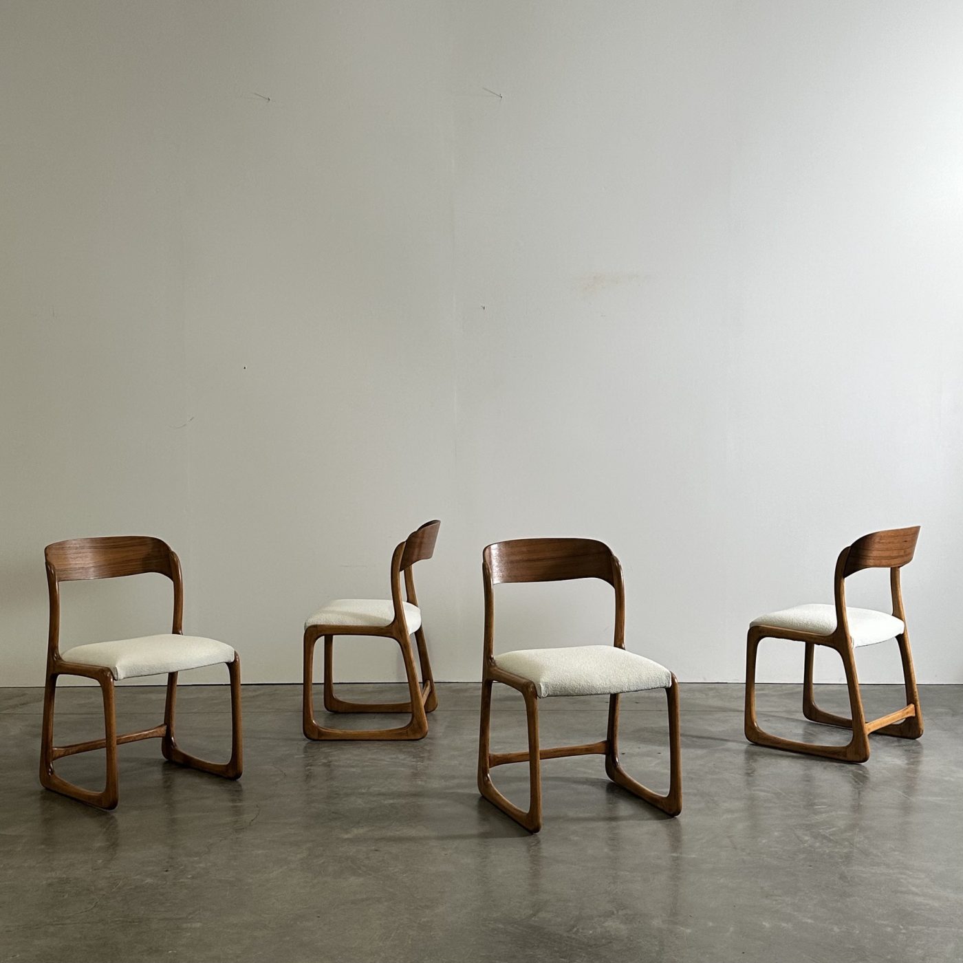 objet-vagabond-baumann-chairs0005