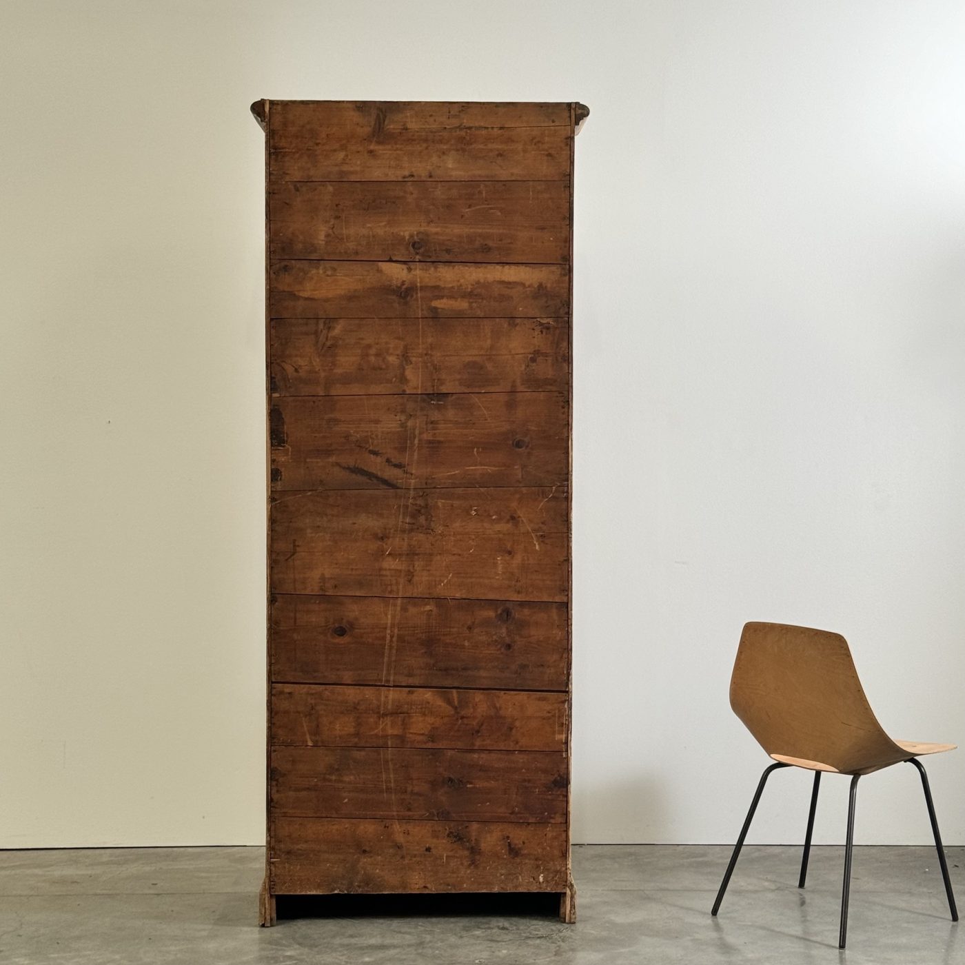 objet-vagabond-walnut-cupboard0004