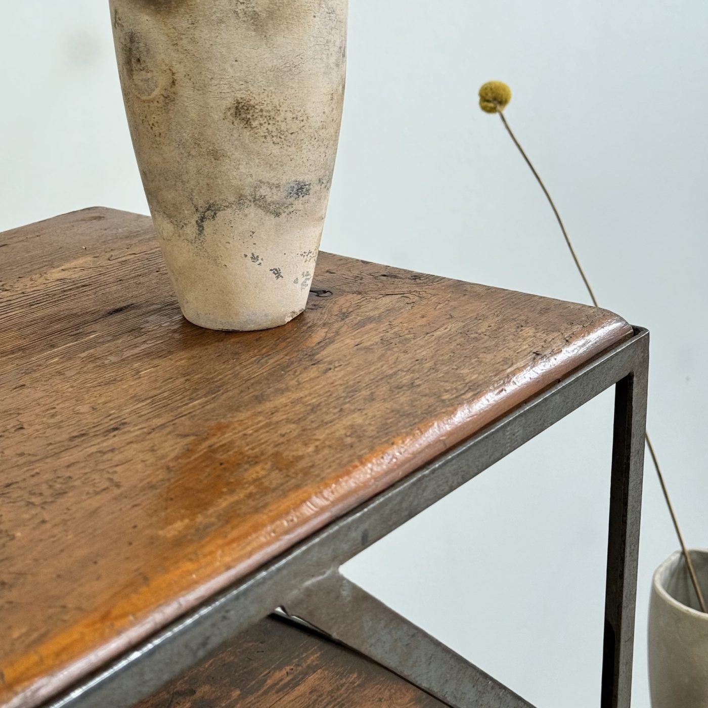 objet-vagabond-industrial-sidetables0002