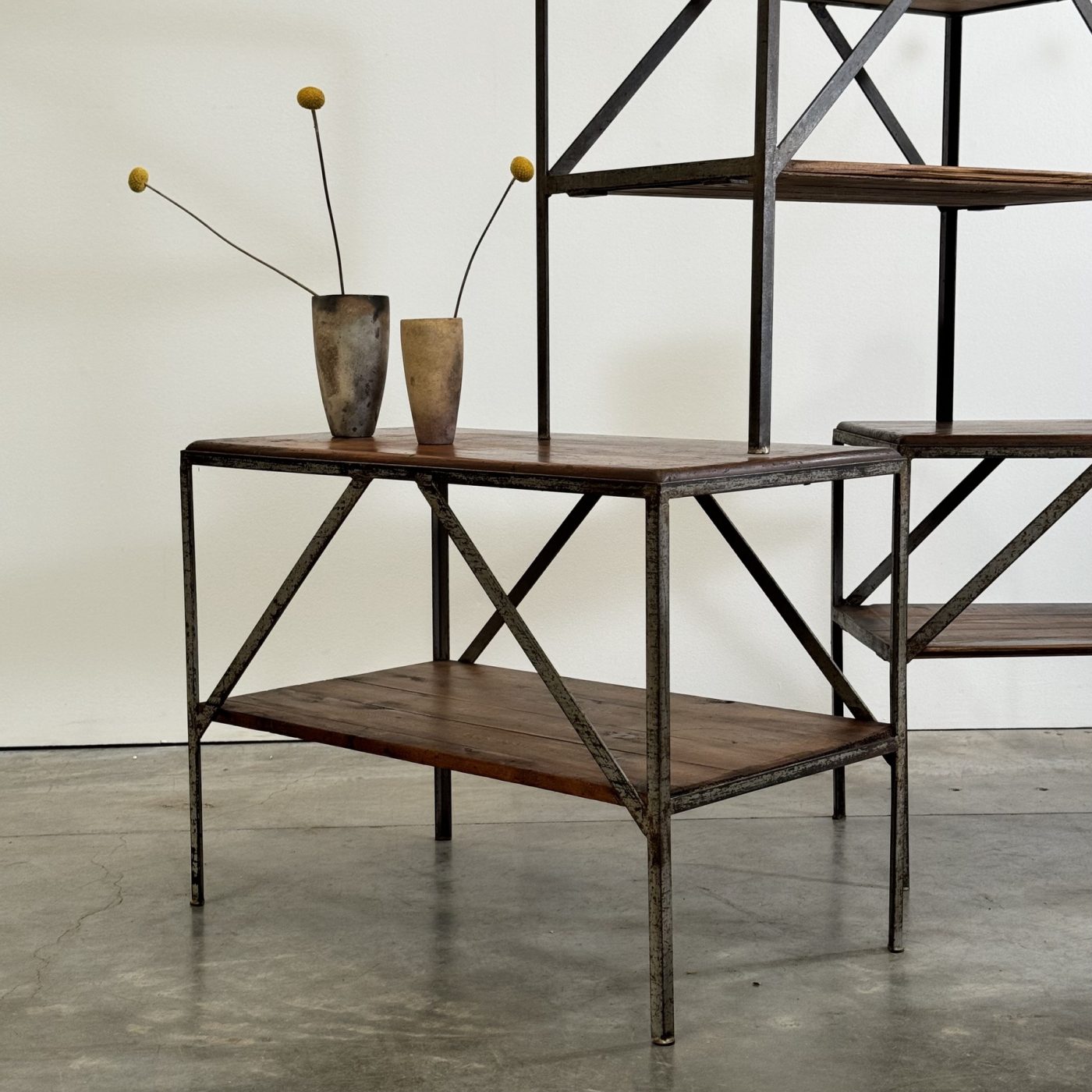 objet-vagabond-industrial-sidetables0007