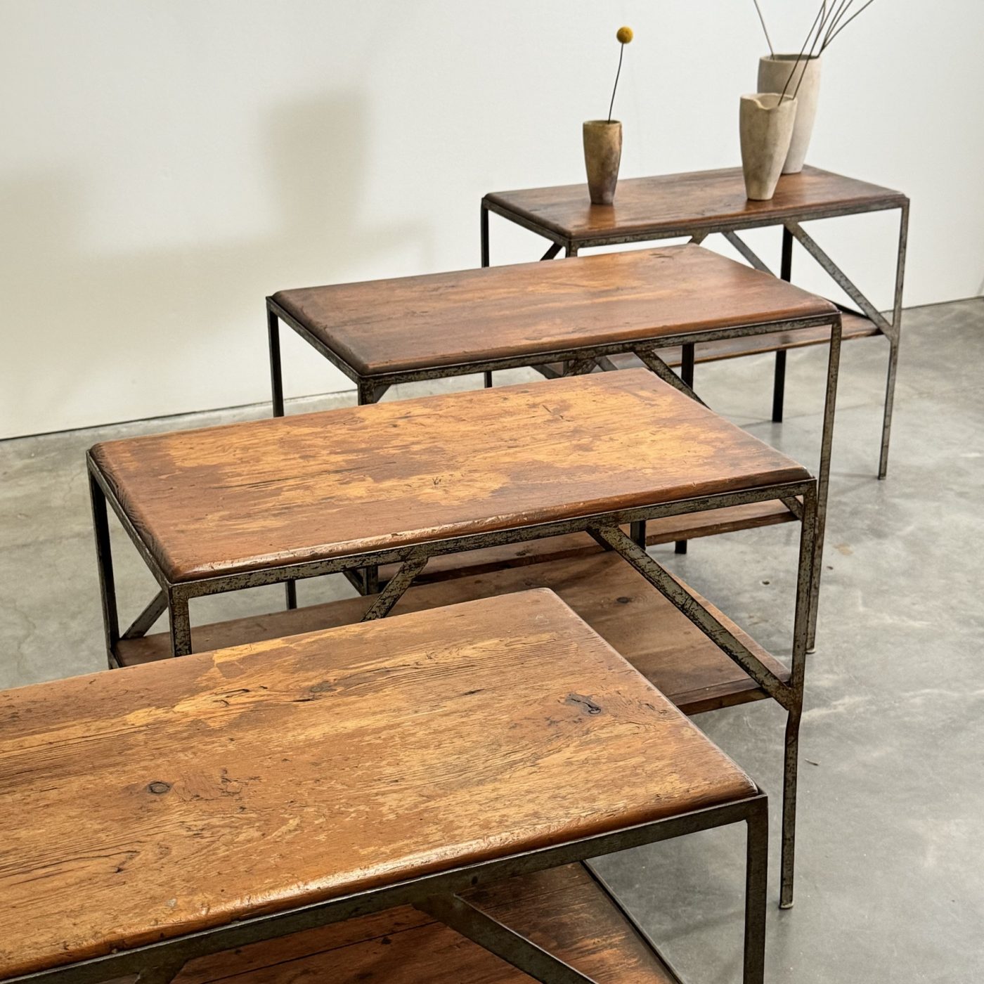 objet-vagabond-industrial-sidetables0012