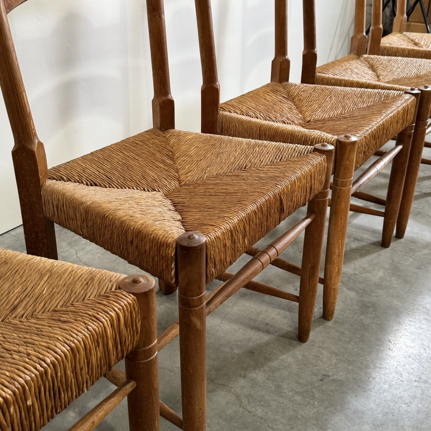 objet-vagabond-rustic-chairs0005