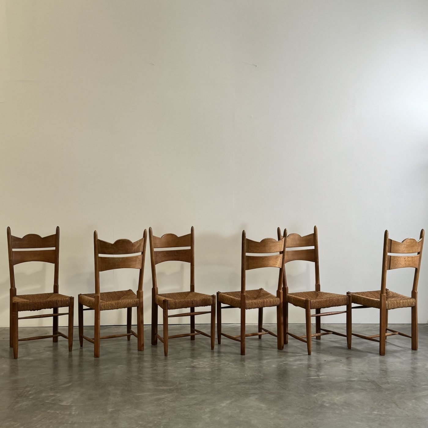 objet-vagabond-rustic-chairs0014