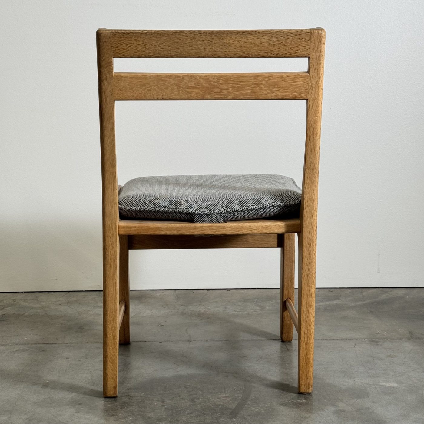 objet-vagabond-guillerme-chairs0002