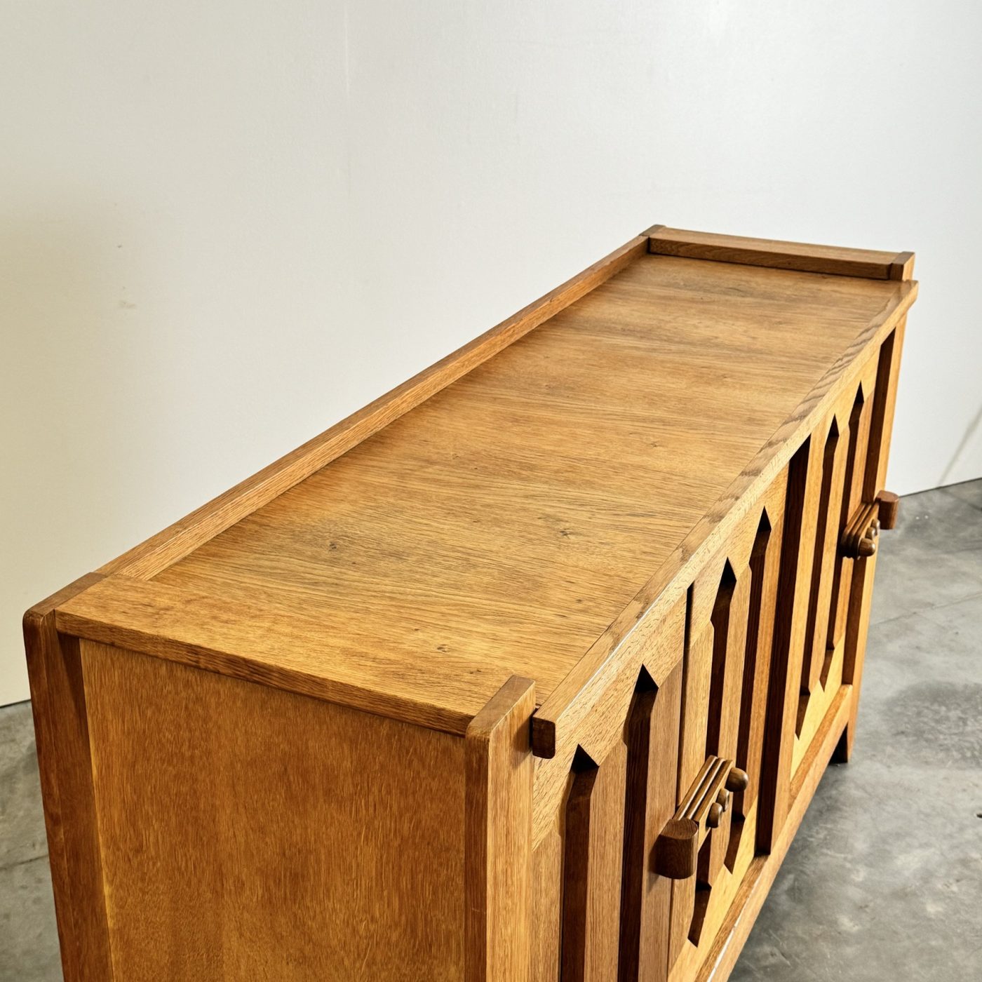 objet-vagabond-guillerme-sideboard0002