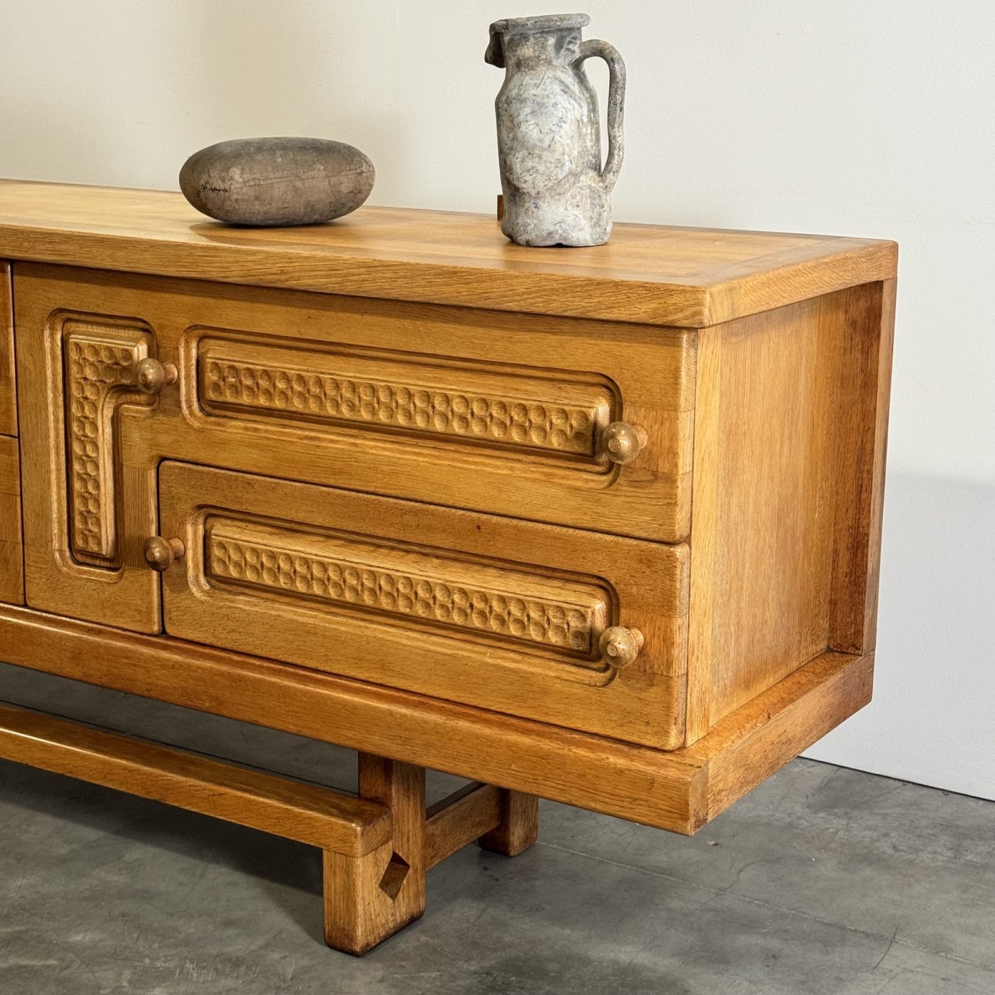 objet-vagabond-guillerme-sideboard0019