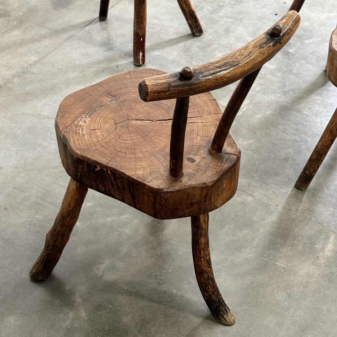 objet-vagabond-primitive-chairs0004