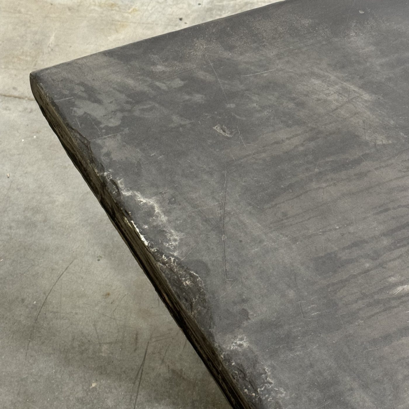 objet-vagabond-stone-coffeetable0006