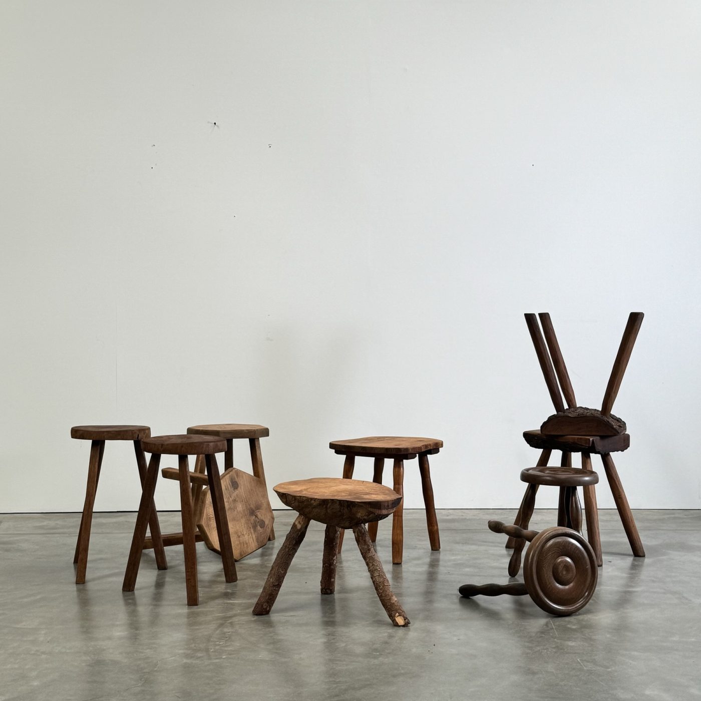 objet-vagabond-stools-collection0004